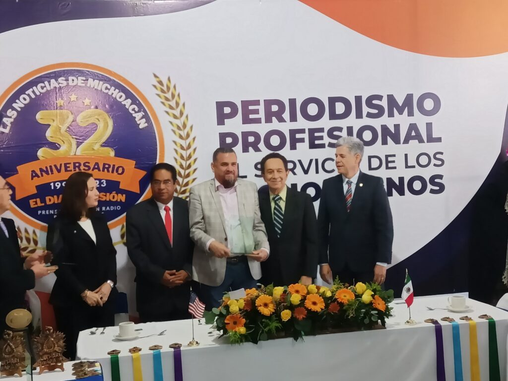 Celebró Diario Visón 32 aniversario; la era digital fue un gran reto al que nos adaptamos y seguimos avanzando: Macario Ramos