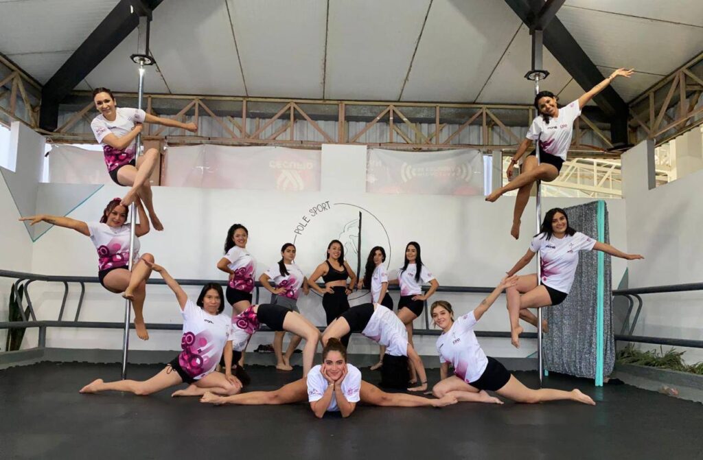 Hacen a un lado el tabú y los estigma las 35 mujeres michoacanas practicantes del Pole Fitness en Cecufid