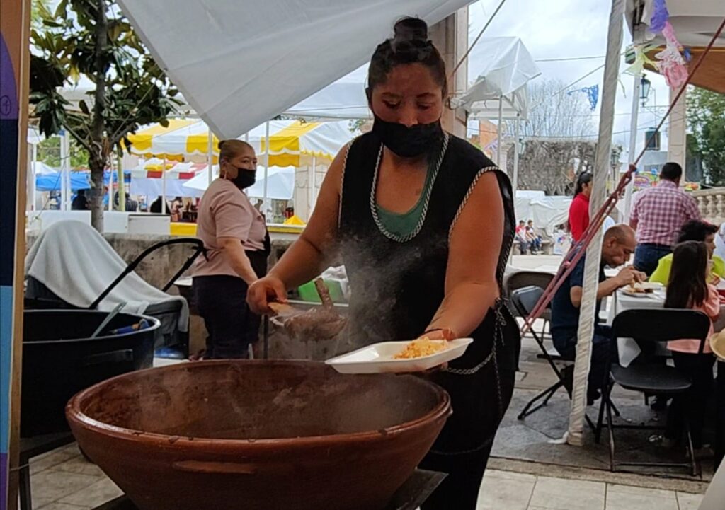 En su edición 2023, Feria del Mole de la Tenencia de Santa María de Guido, suma otro éxito