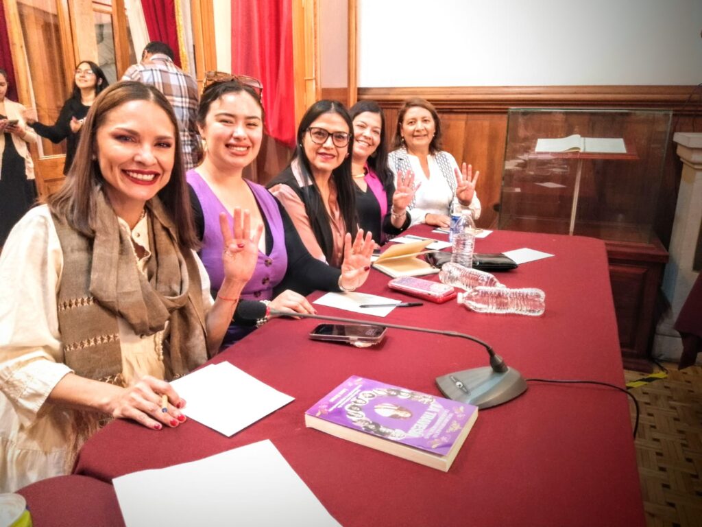 Las mujeres, eje transformador de Michoacán: Lilia Barrera