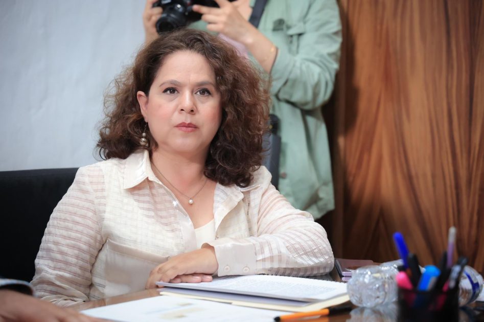 “Estamos construyendo un Congreso que escucha, protege y actúa por las mujeres”: Melba Albavera