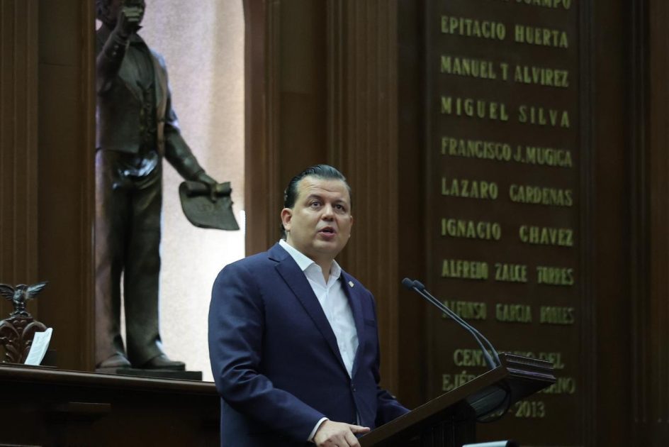 Exige Memo Valencia transparentar el dinero destinado a personas con discapacidad